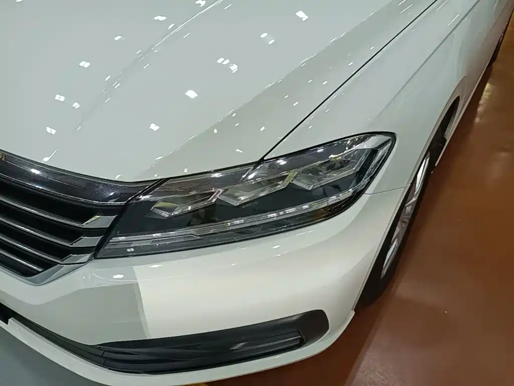 Volkswagen Lavida — миниатюра 24
