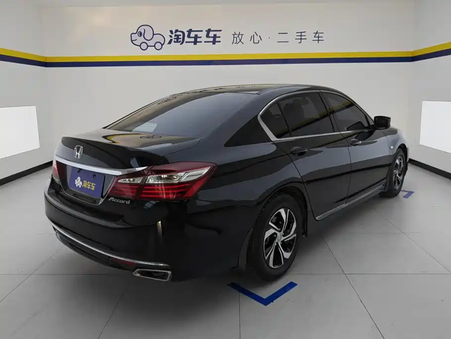 Honda Accord — миниатюра 3