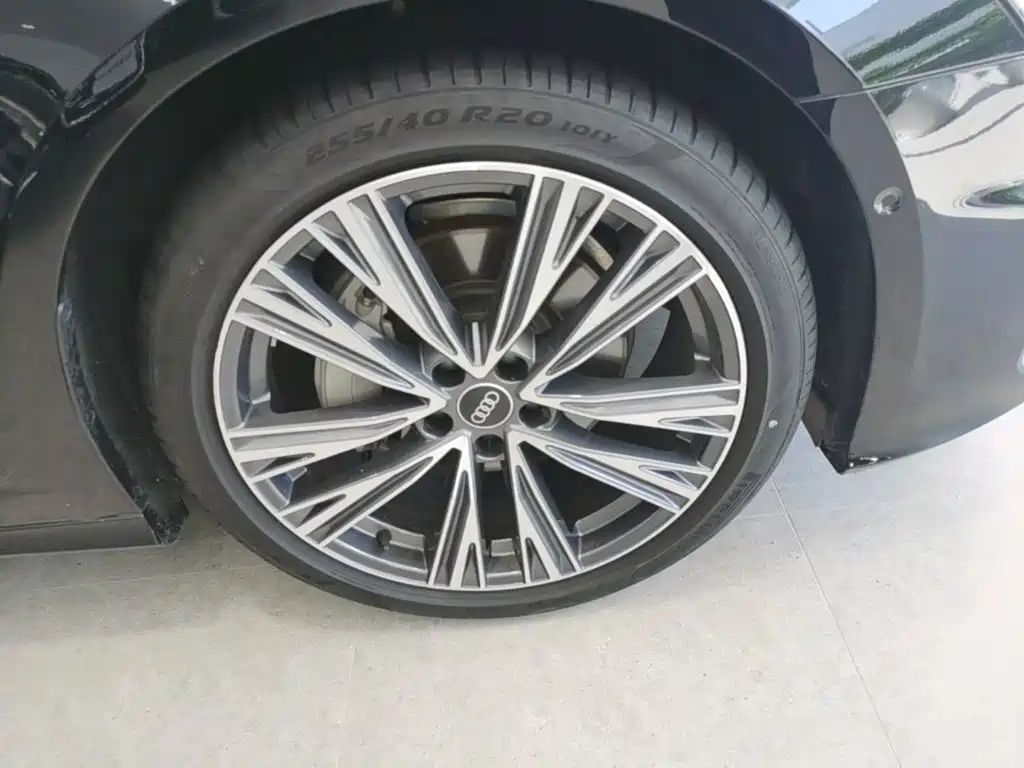 Audi A6L — миниатюра 12