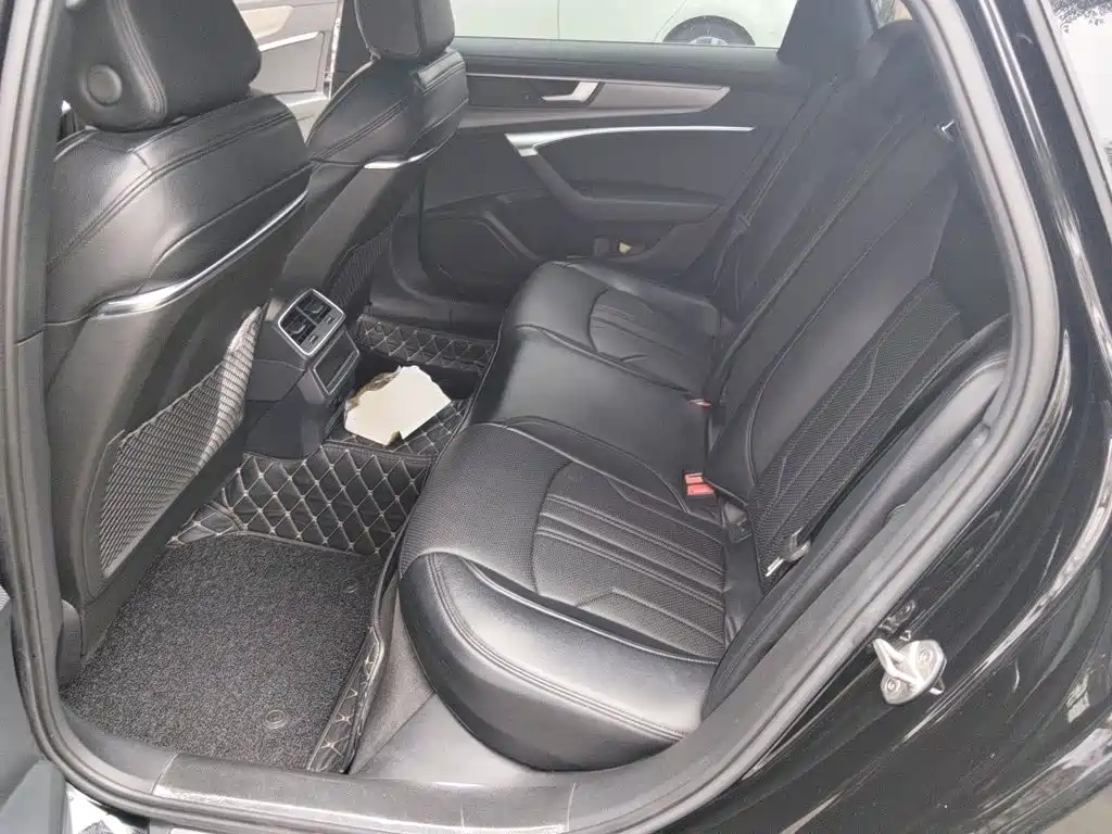 Audi A6L — миниатюра 15