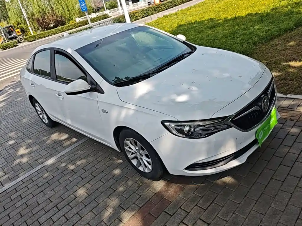 Buick Excelle — миниатюра 4