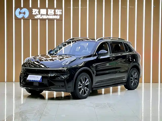 2024 Lynk & Co 01