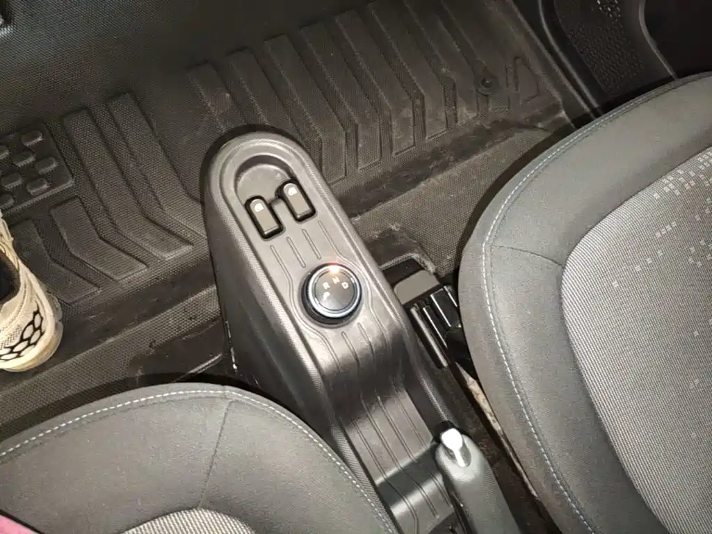 Wuling MINIEV — миниатюра 14