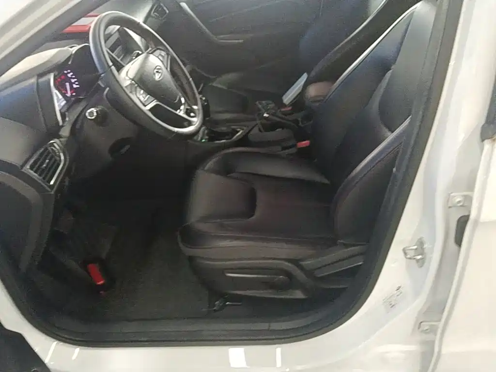 Chery Arrizo 5 — миниатюра 15
