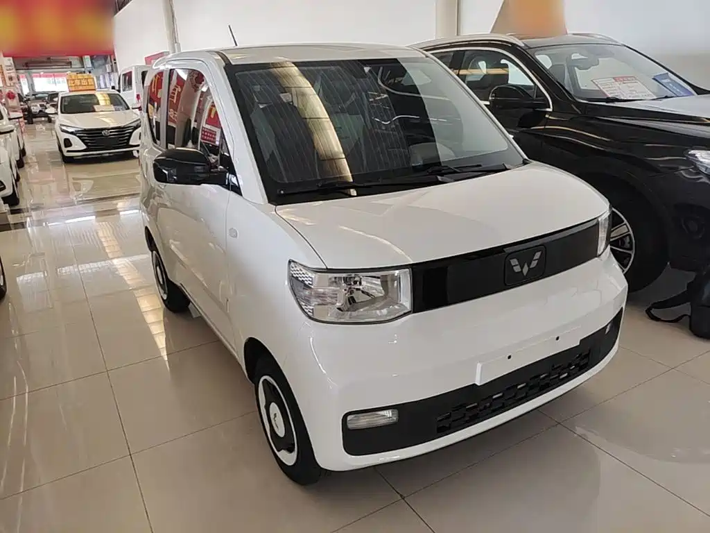 Wuling MINIEV — миниатюра 4