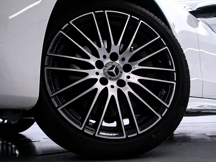 Mercedes-Benz C-Class — миниатюра 19