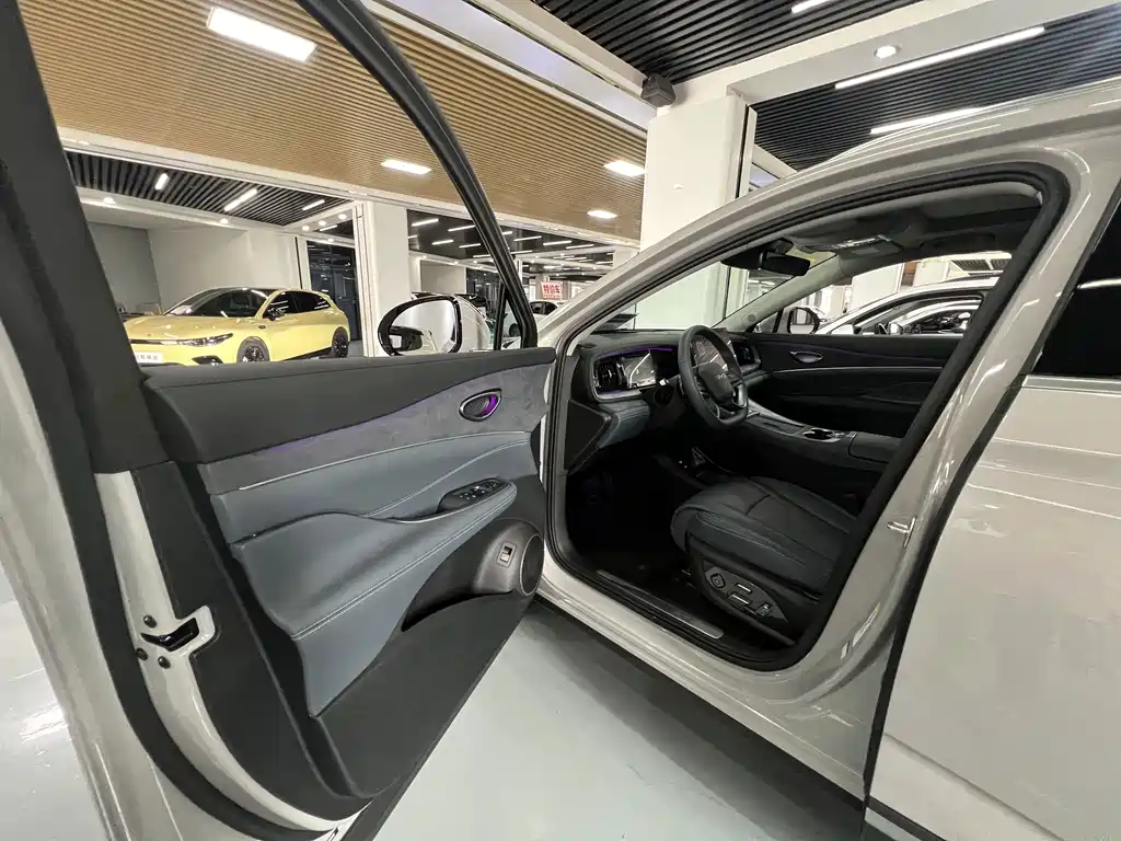BYD Sealion 07 DM-i — миниатюра 12