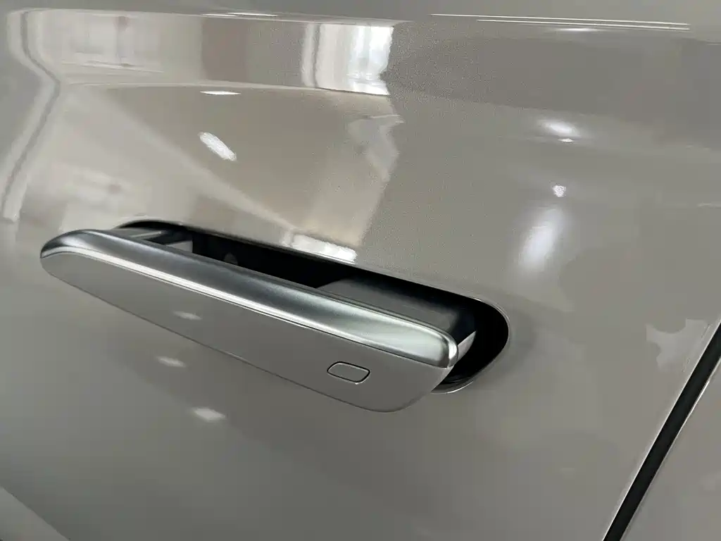 BYD Sealion 07 DM-i — миниатюра 8