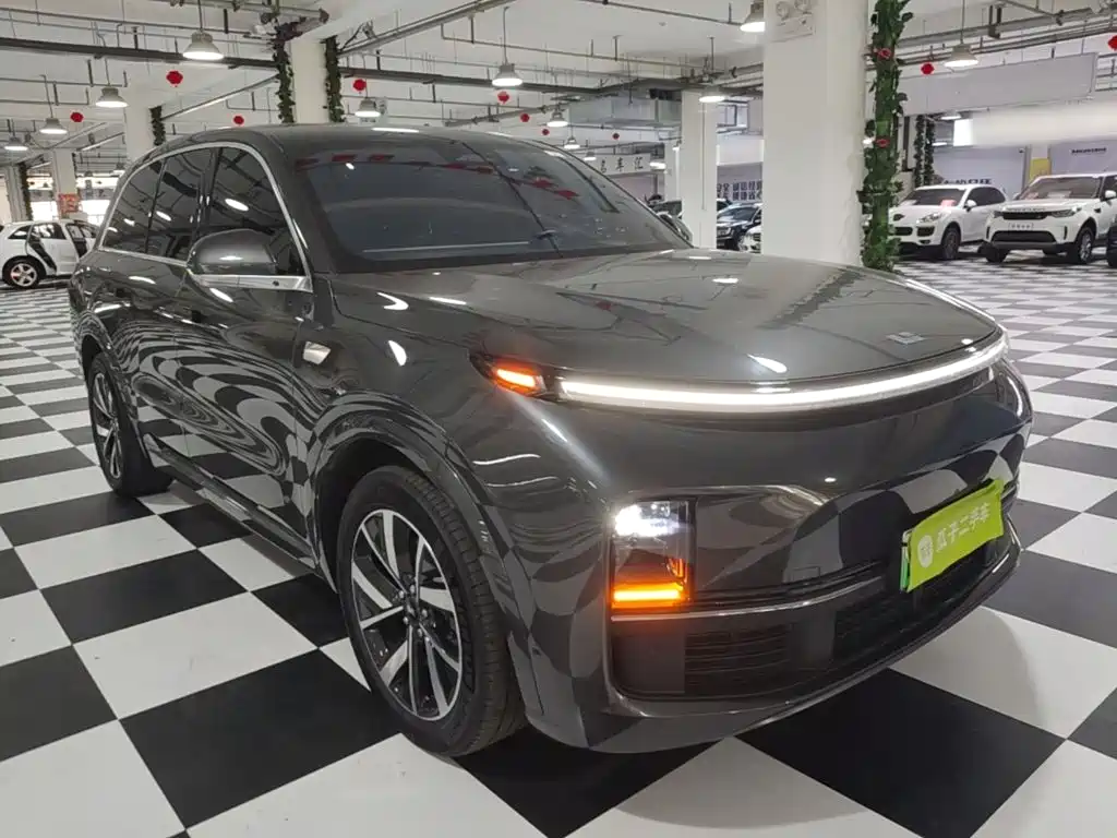 Li Auto Li L8 — миниатюра 4