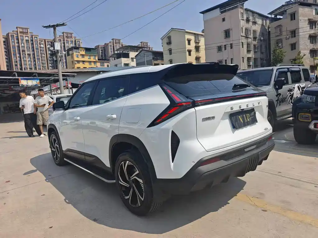 Geely Boyue — миниатюра 4