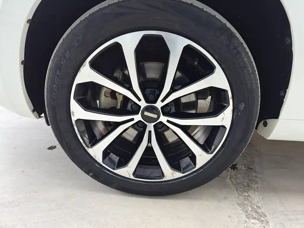 WEI PAI WEI BRAND VV7