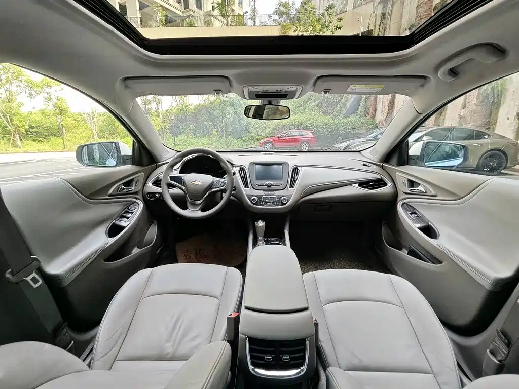 Chevrolet Malibu XL — миниатюра 7