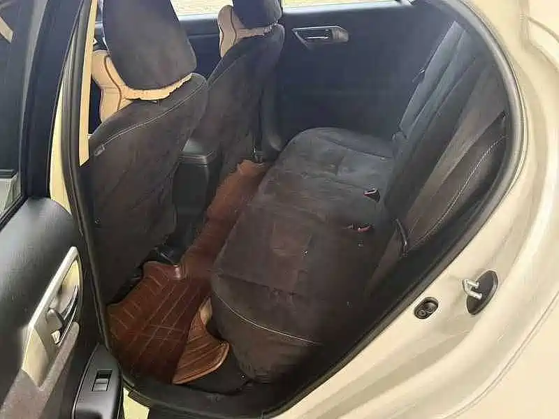 Lexus CT — миниатюра 6
