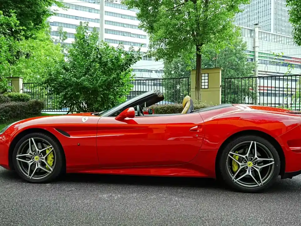 Ferrari California T 2015 3.9T