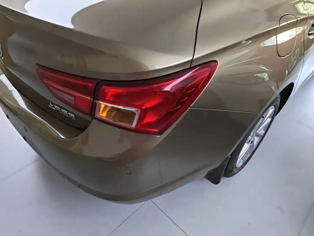 Buick Verano — миниатюра 8
