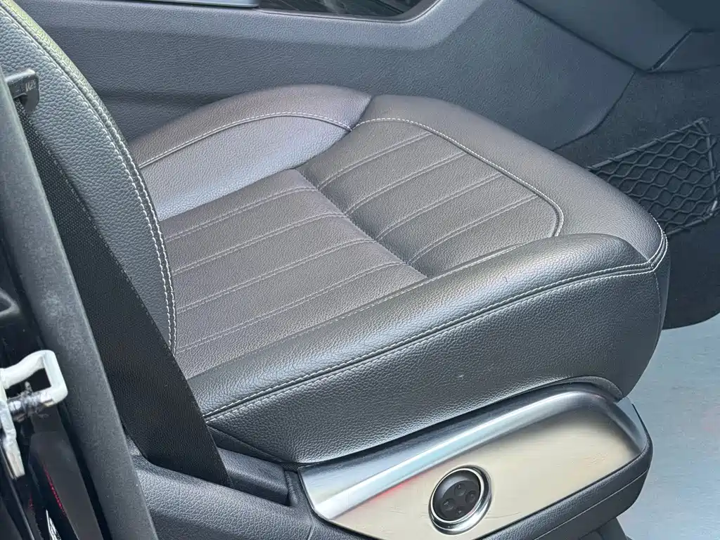 Mercedes-Benz GL-Class — миниатюра 22