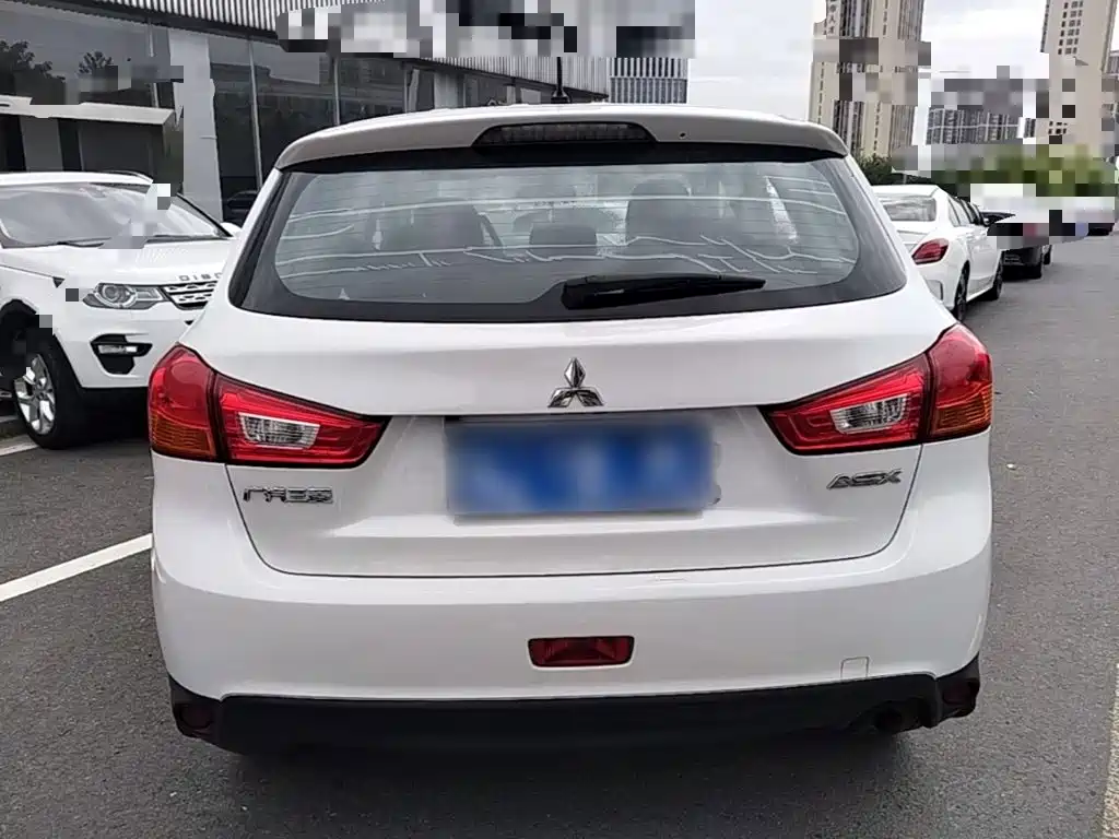 Mitsubishi ASX — миниатюра 6
