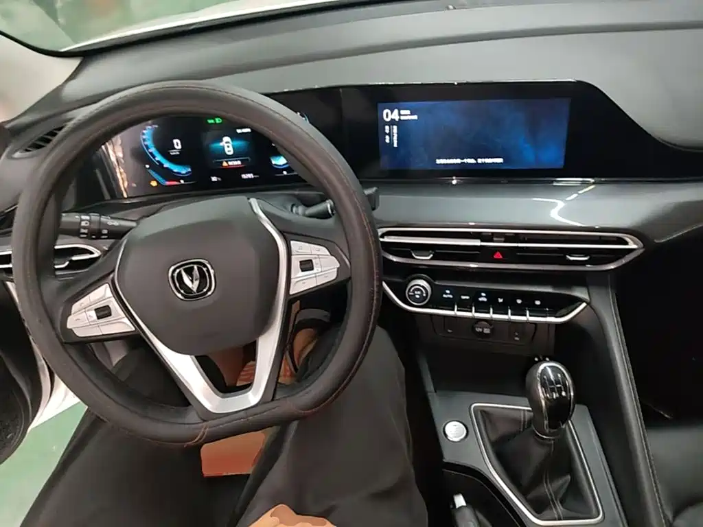 Changan Eado — миниатюра 10