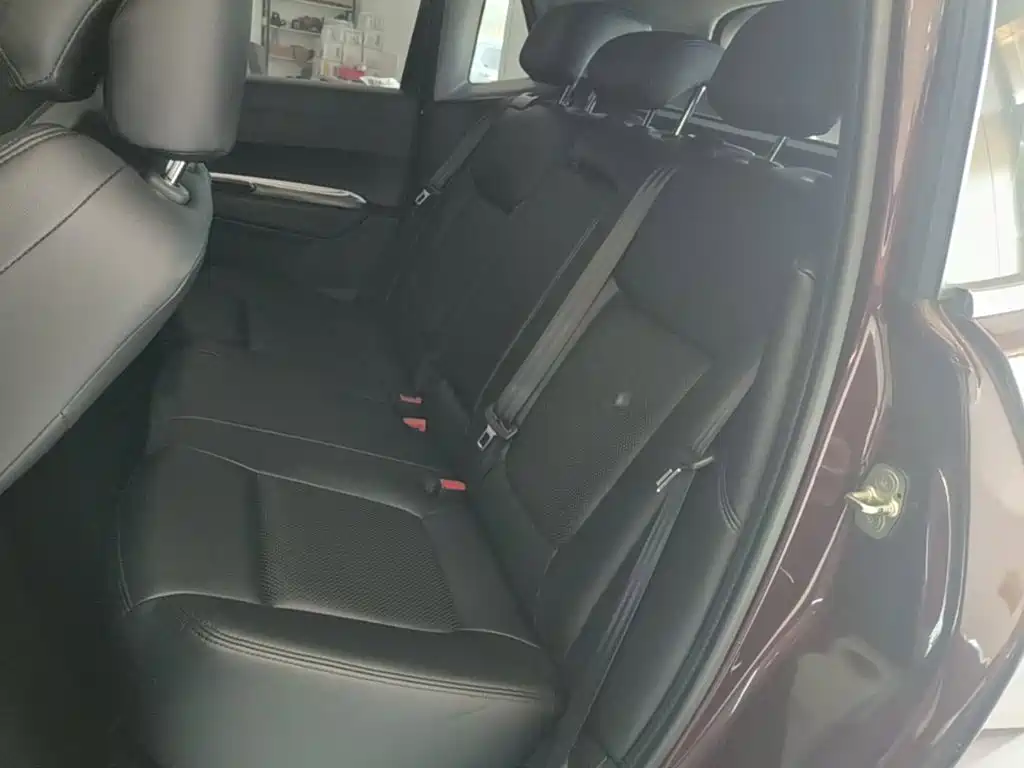 Peugeot 3008 — миниатюра 17