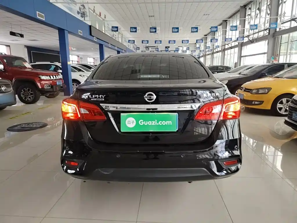 Nissan Sylphy — миниатюра 6