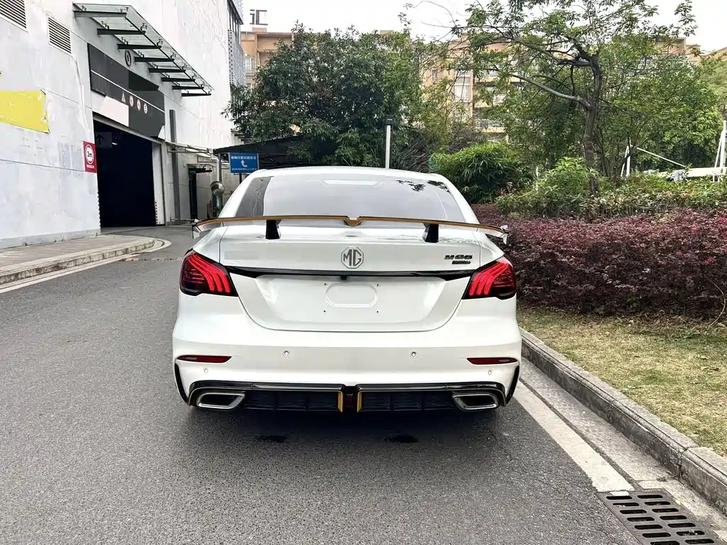 MG MG6 — миниатюра 8