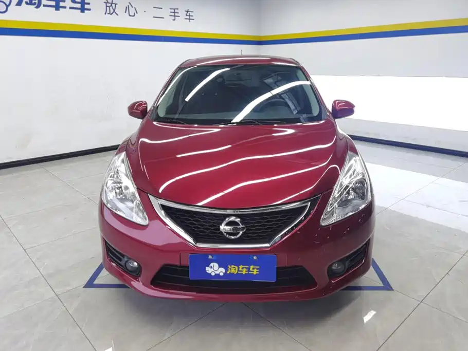 Nissan Tiida — миниатюра 2