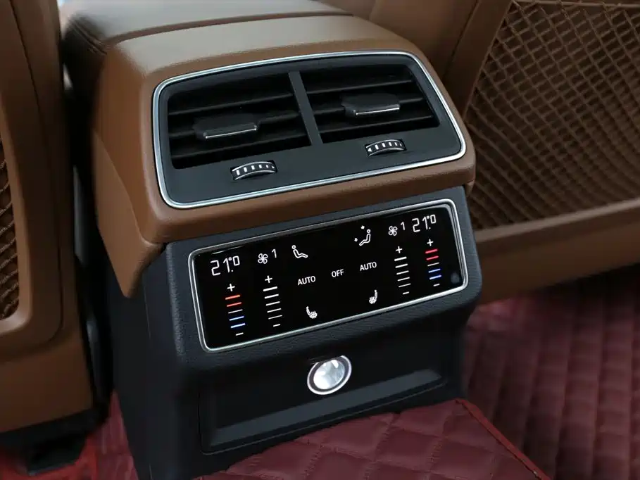 Audi A6L — миниатюра 15