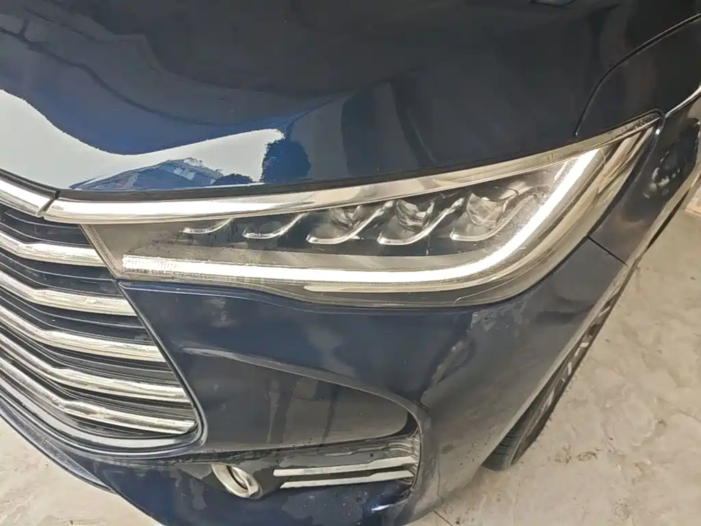 BYD MAX — миниатюра 24