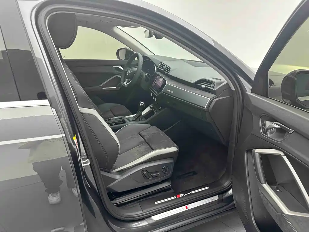 Audi Q3 — миниатюра 7