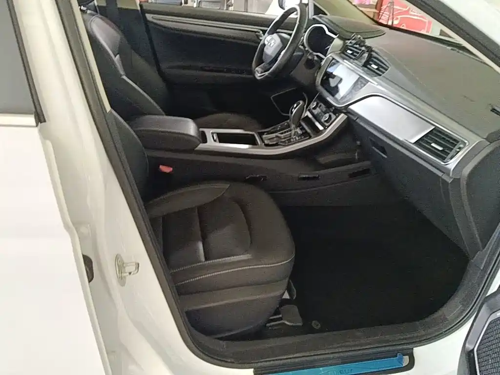 Geely Emgrand GL — миниатюра 25