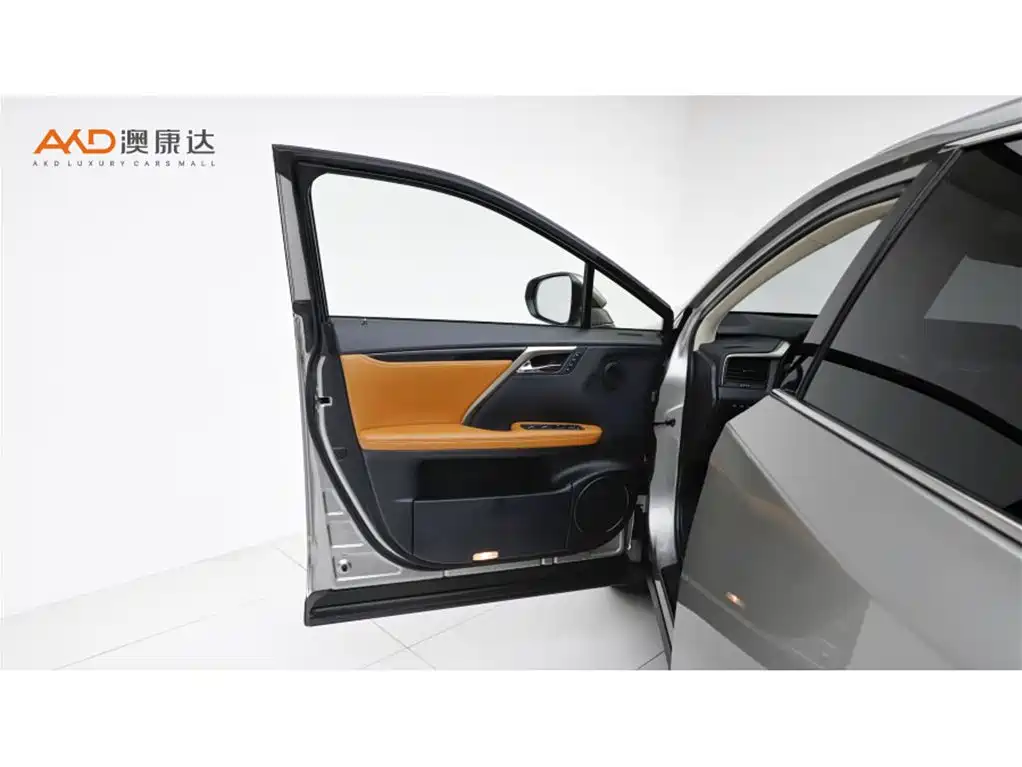 Lexus RX — миниатюра 10