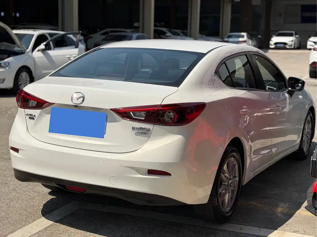 MAZDA 3 ANGKESAILA