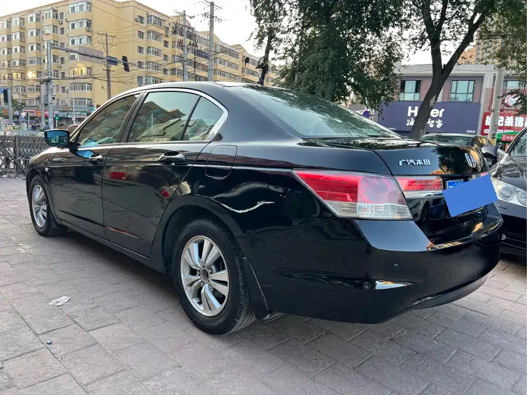 Honda Accord — миниатюра 5