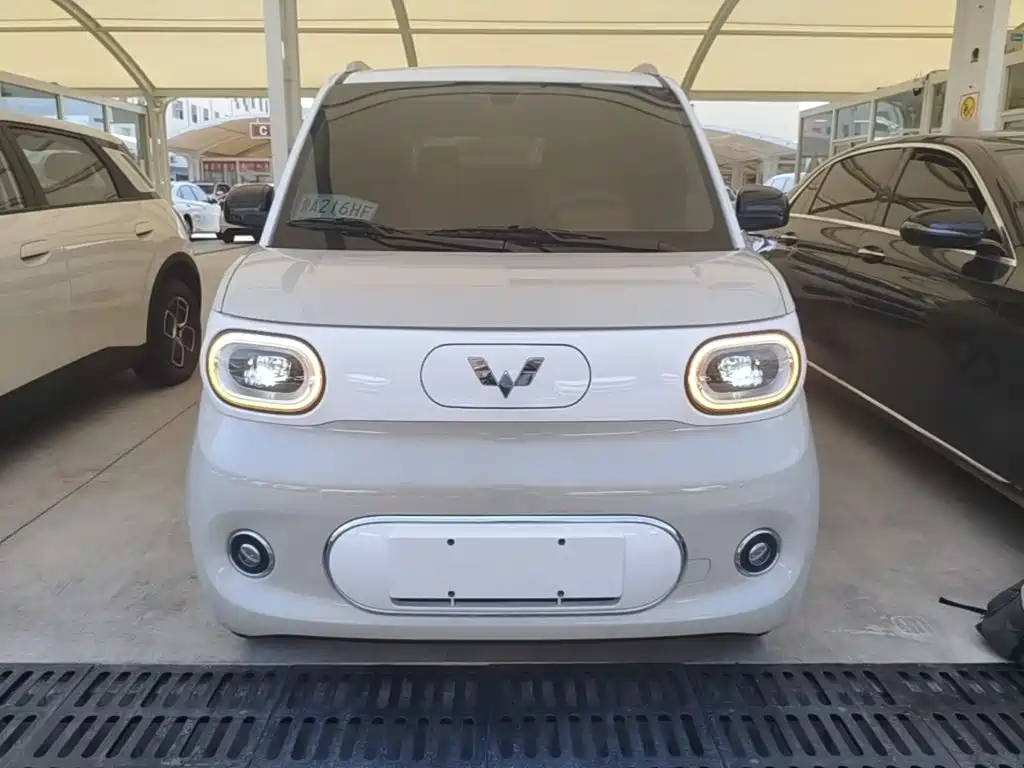 Wuling MINIEV — миниатюра 3