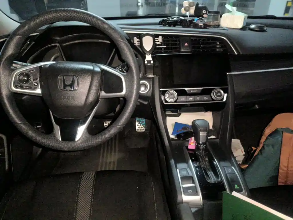 Honda Civic — миниатюра 6