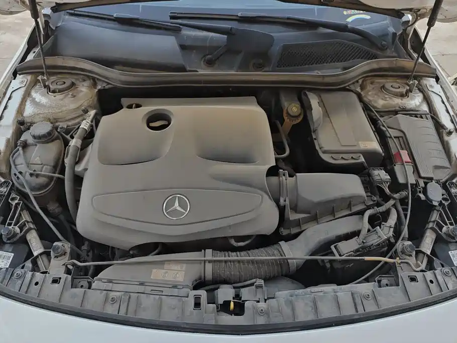 Mercedes-Benz GLA — миниатюра 10