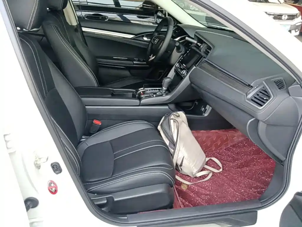 Honda Civic — миниатюра 25