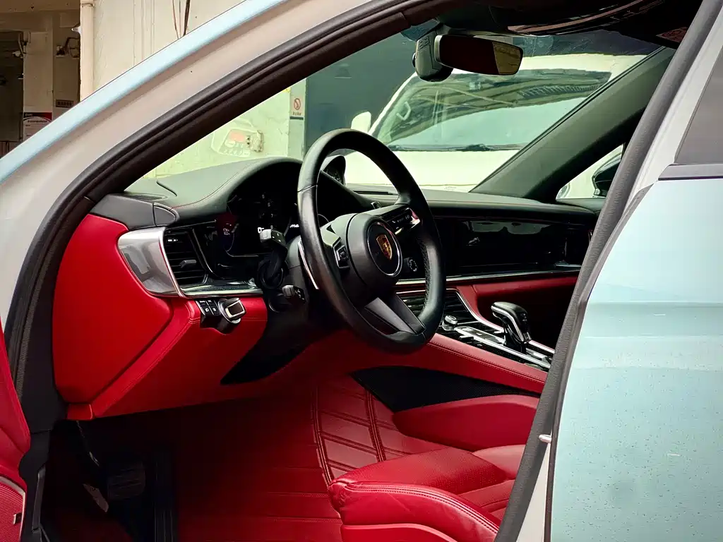 Porsche Panamera — миниатюра 8