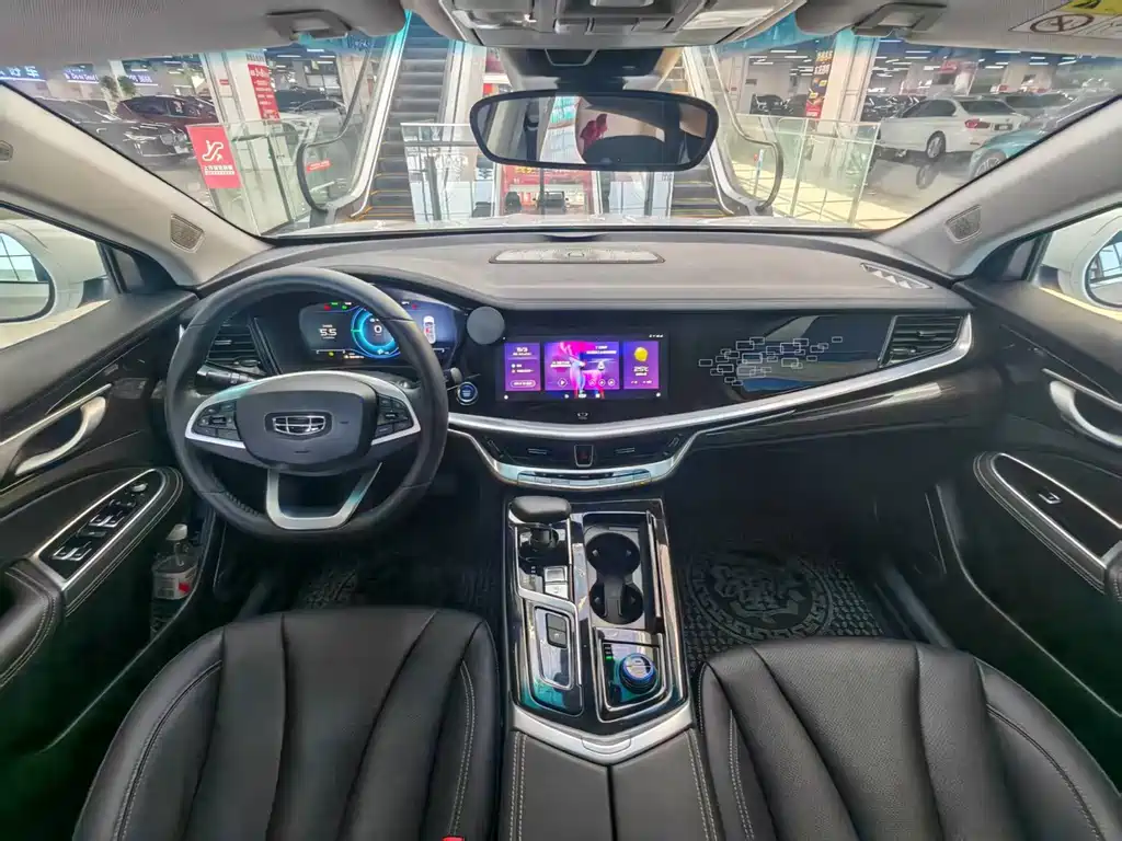 Geely Borui Hybrid — миниатюра 9