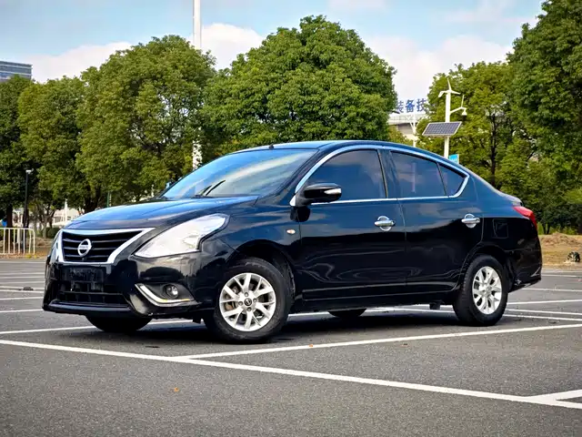 NISSAN SUNSHINE 2017