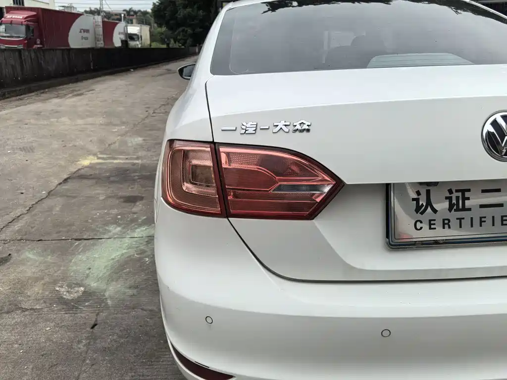 Volkswagen Sagitar — миниатюра 13