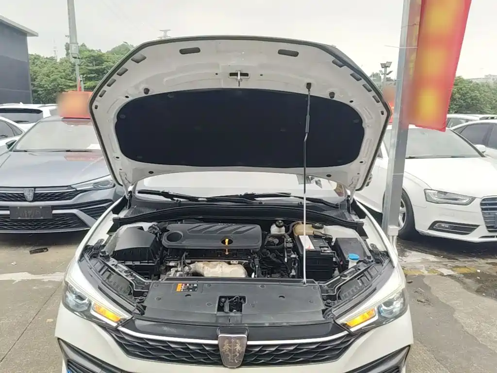 Roewe i5 — миниатюра 20