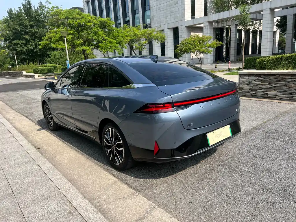 XPeng P5 — миниатюра 7