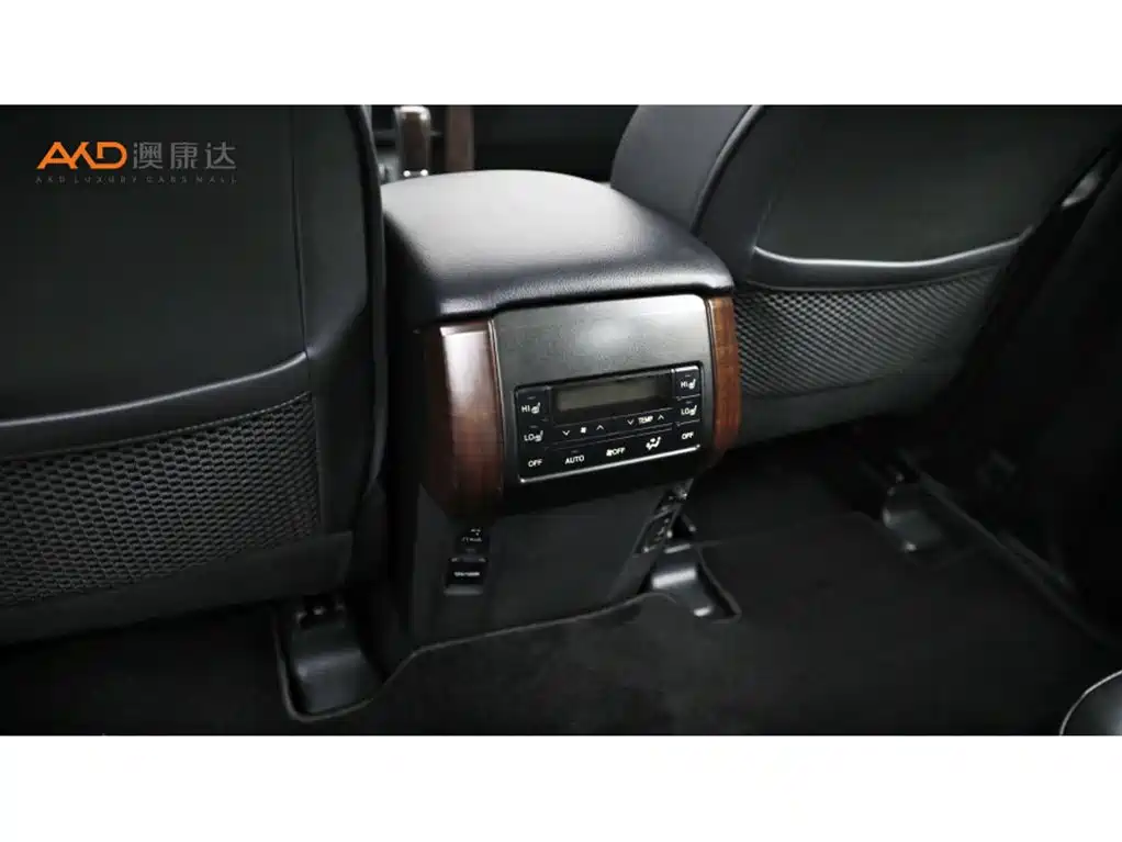 Toyota Prado — миниатюра 9