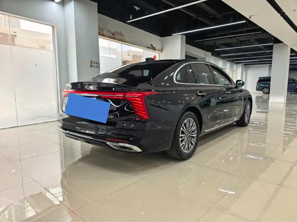 Hongqi Hongqi H5 — миниатюра 4