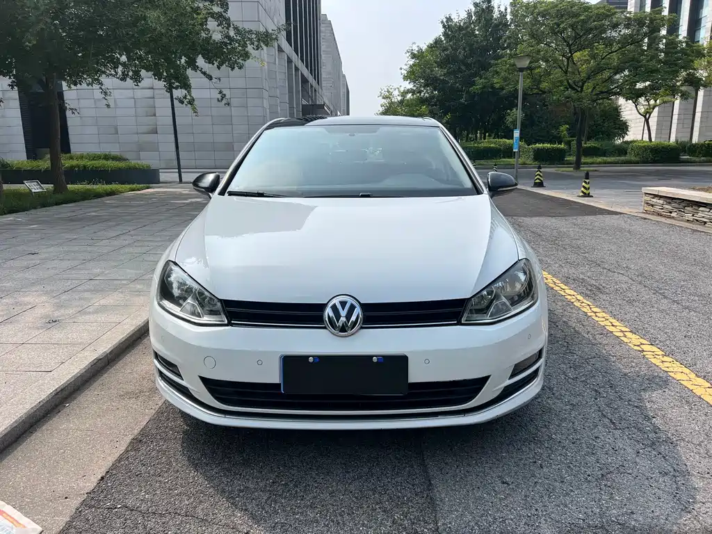 Volkswagen Golf — миниатюра 2