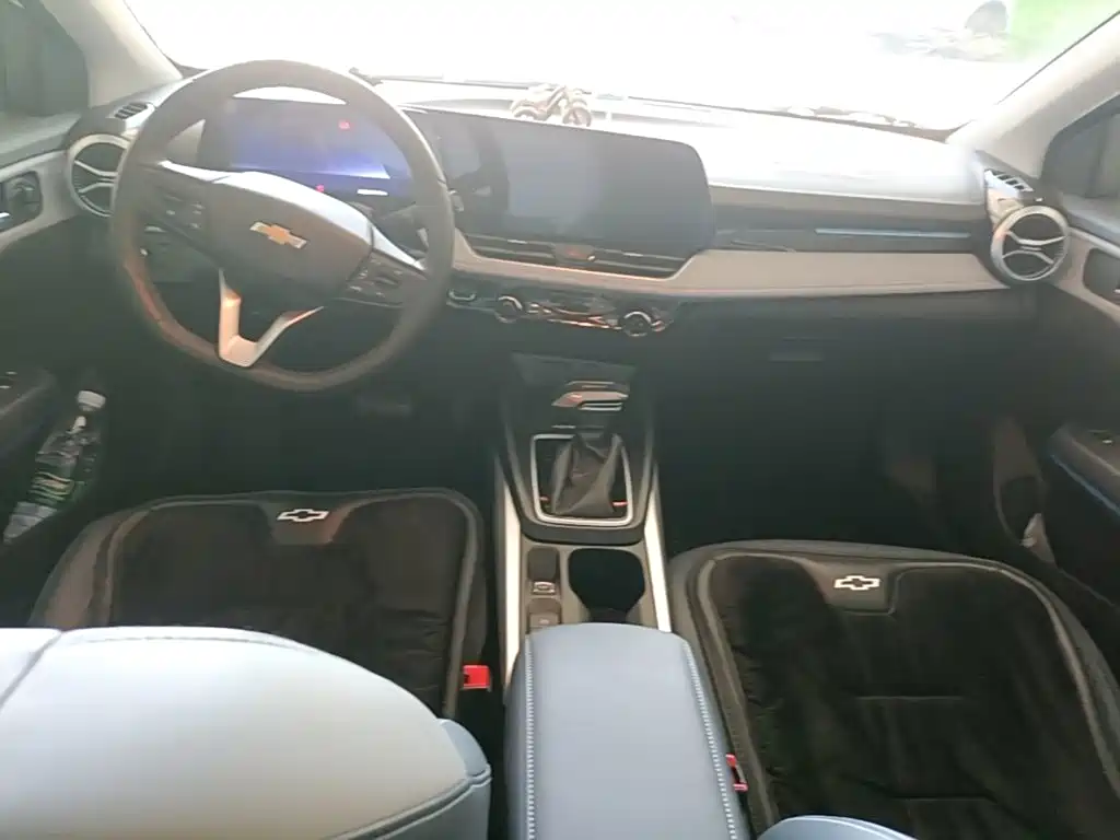 Chevrolet Monza — миниатюра 10