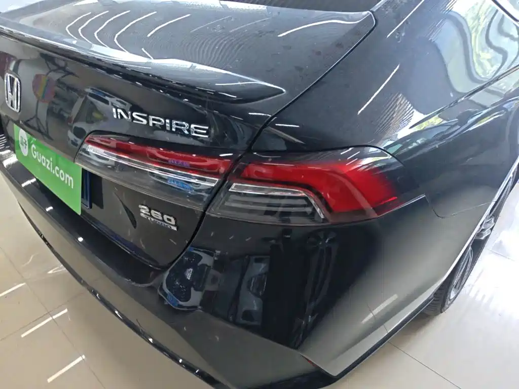 Honda Inspire — миниатюра 8