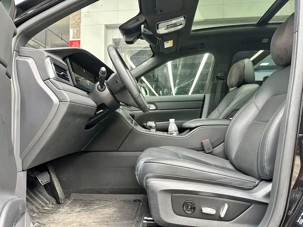 Li Auto Li ONE — миниатюра 7