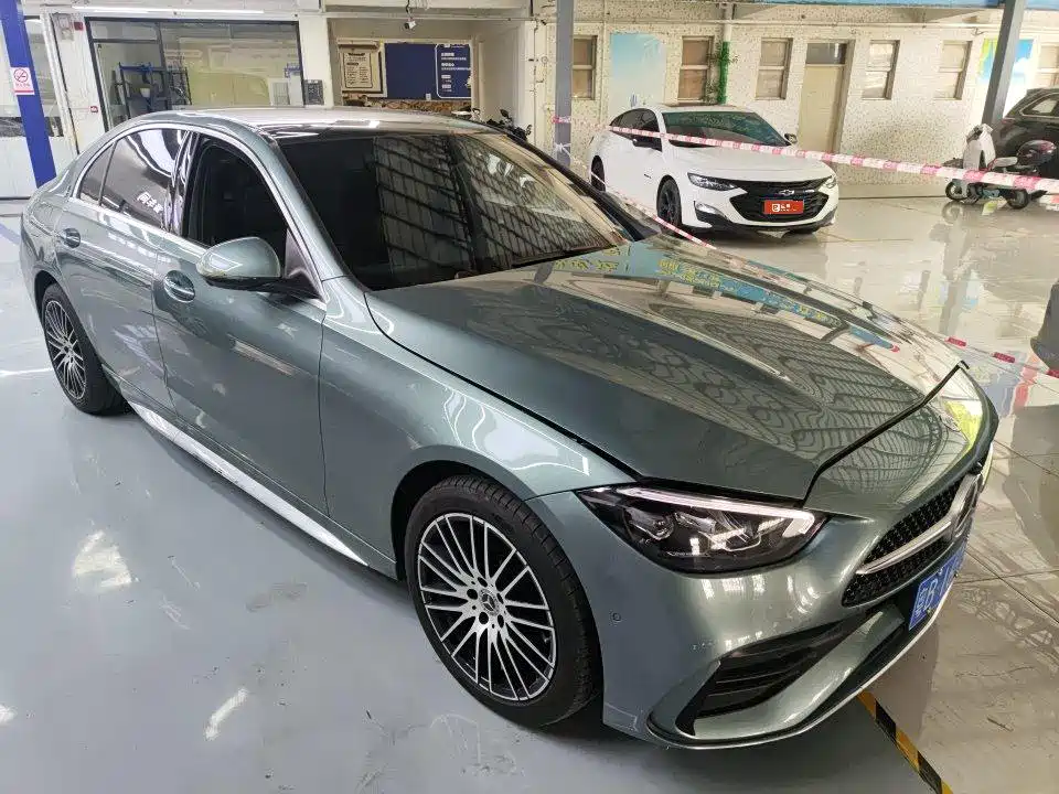 Mercedes-Benz C-Class — миниатюра 2